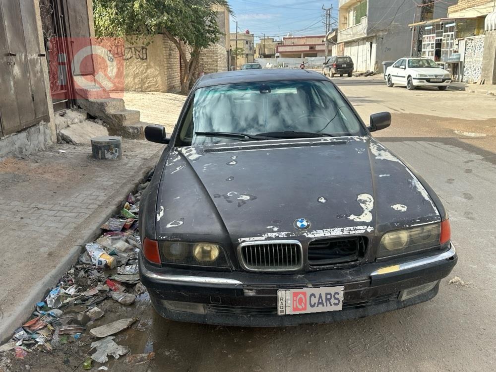 بي ام دبليو الفئة 7